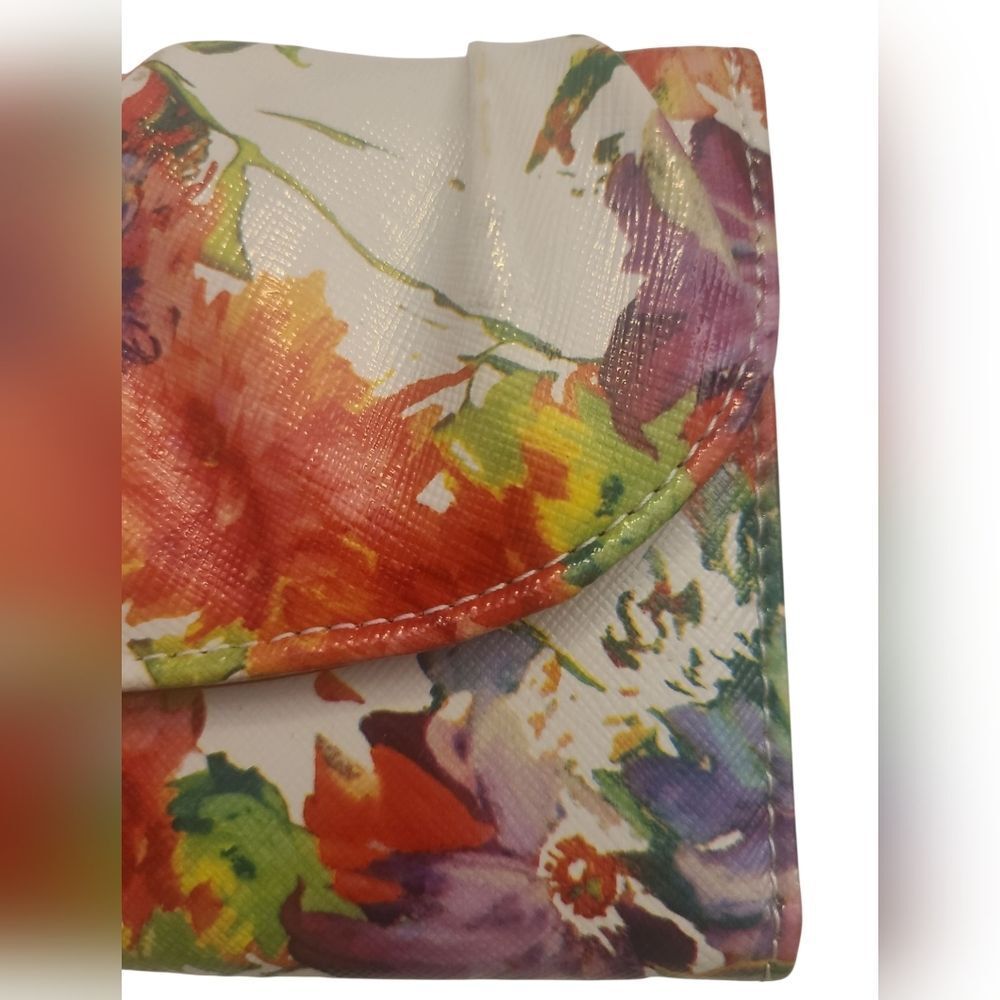 APT 9 Clutch Wallet Floral Pleated Snap Front Closure‎ - Picture 3 of 12